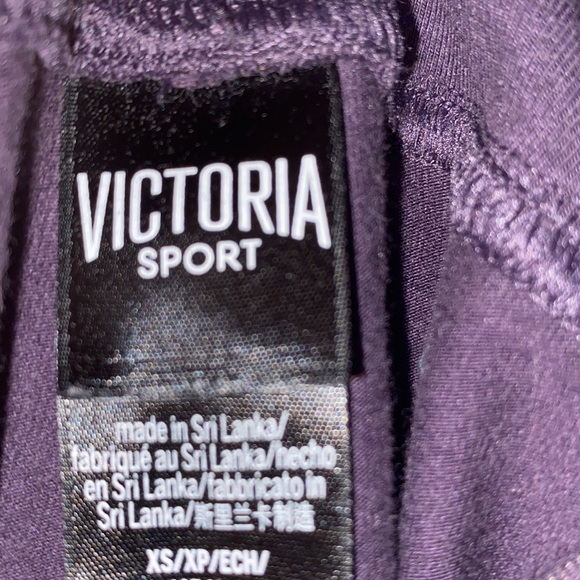 Purple Victoria Sport leggings EUC - Picture 3 of 3